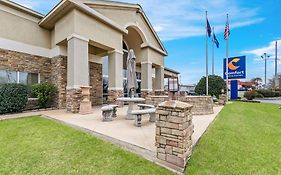 Comfort Inn & Suites Greenwood Near University
